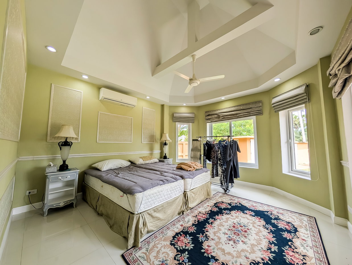 รูป Luxury Pool Villa for Sale Huay Yai East Pattaya - รูปที่ 13/20