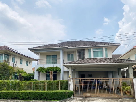 Luxury Single House for Sale Setthasiri Wongwaen-Ramintra (by Sansiri), Prime Location