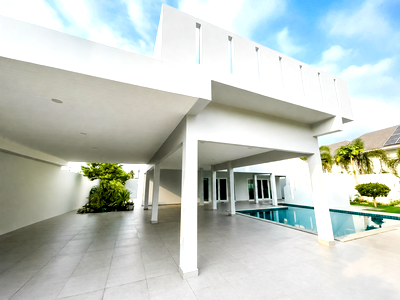 Houses for sale Bang Lamung Chonburi : Pool Villa for Sale Thung Klom East Pattaya 3 Bedroom