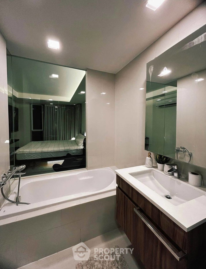 picture 2-BR Condo at Via 31 near MRT Sukhumvit (ID 2159154) - 6/9