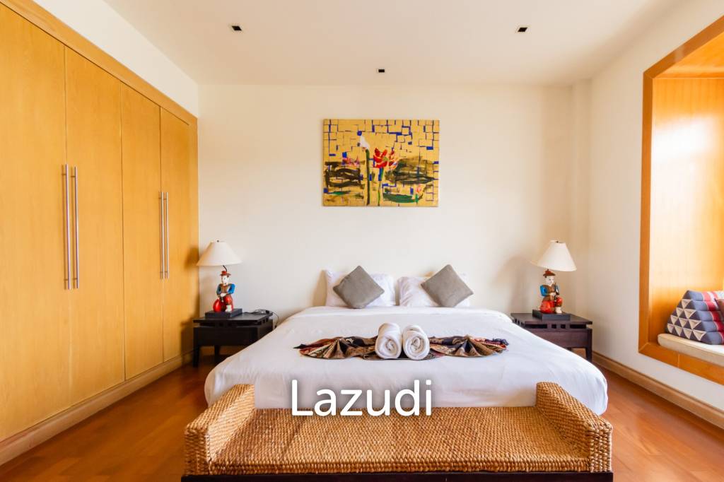picture BLUE LAGOON : 2 Bed Pool View Condo - 8/21
