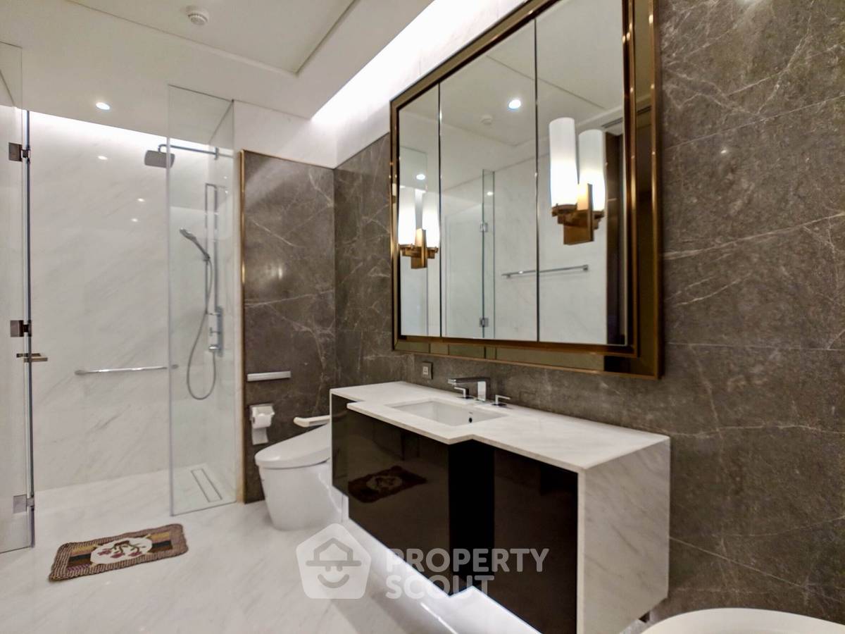 picture 1-BR Condo at Sindhorn Tonson near BTS Ratchadamri (ID 449423) - 11/15