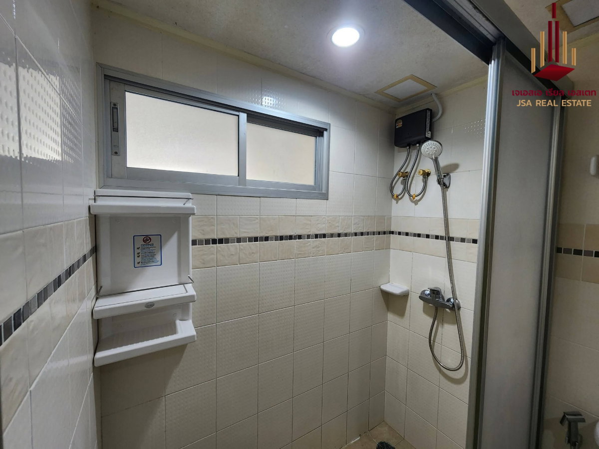 picture ✨ For Rent: Lumpini Ville Ramkhamhaeng 44  Condo ✨    💰 Only 13,000 THB/month - 4/5