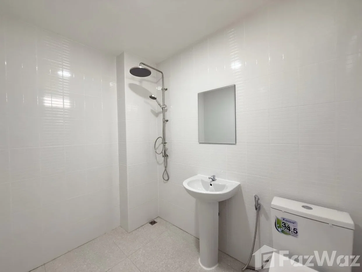 รูป บ้านแฝด 3 ห้องนอน 3 ห้องน้ำ รีโนเวททั้งหลัง 6466461 - รูปที่ 16/19