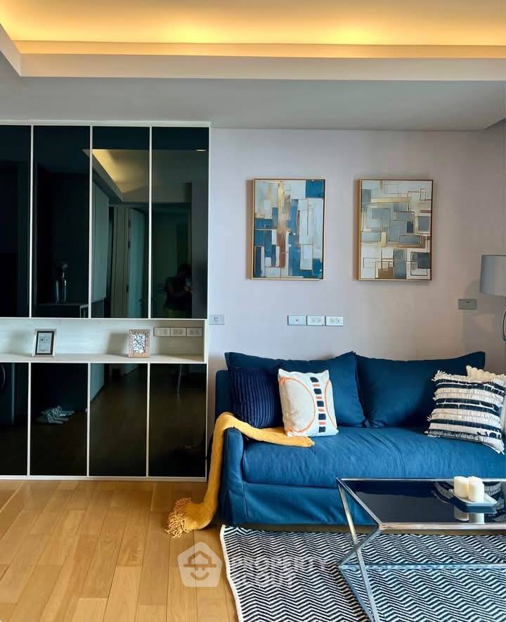 picture 19th-Floor 2-BR Condo At The Lumpini 24 Near BTS Phrom Phong (ID 2002559) - 2/7