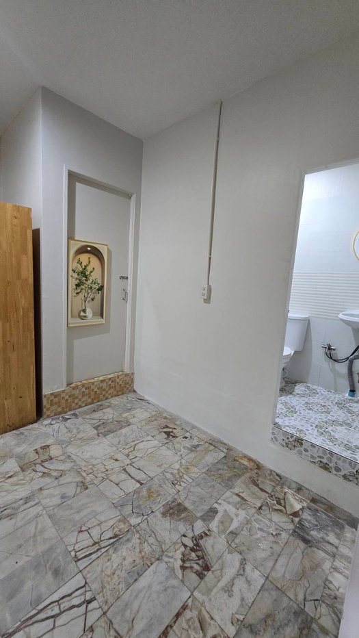 รูป ห้องให้เช่า ใกล้รถไฟฟ้าคูคต เลขห้อง 1 - รูปที่ 5/11