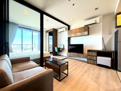 Condos for sale : For Sale The line Pahonyothin park 1 Bedroom1 Bathroom 