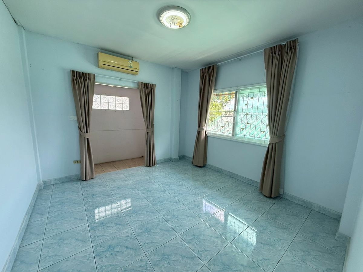 รูป #บ้านเช่าราคาดีที่สุดในย่านคลอง 5‼️ บ้านเดี่ยว 2 ชั้น หลังใหญ่ 72 ตร.วา | 3 ห้องนอน 3 ห้องน้ำ | ค่าเช่าเพียง 🔥 16,000 บาท/เดือน🔥 ราคาดีสุดๆ - รูปที่ 15/19