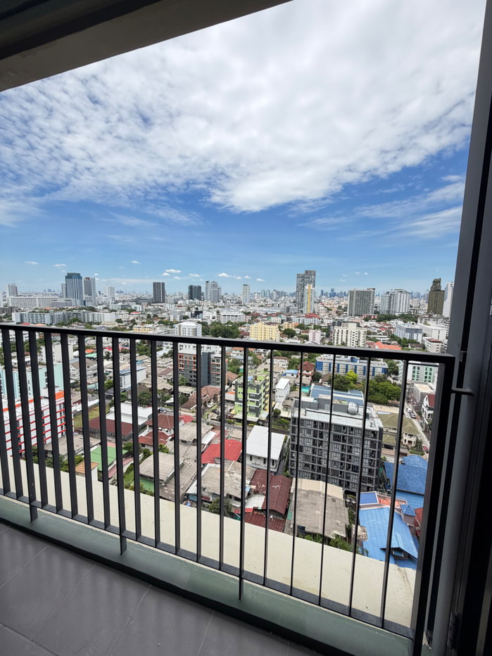 picture For Sale The line Pahonyothin park 1 Bedroom1 Bathroom  - 17/17
