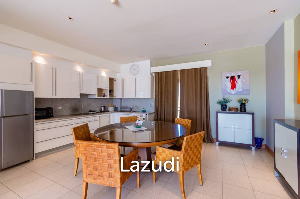 picture BLUE LAGOON : 2 Bed Pool View Condo - 4/21