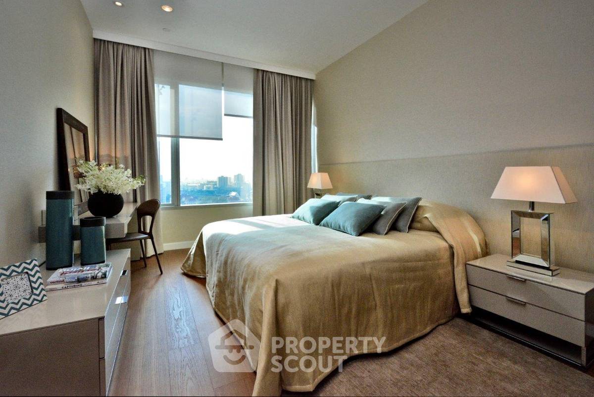 picture 2-BR Condo at 185 Rajadamri near BTS Ratchadamri (ID 511497) - 7/13