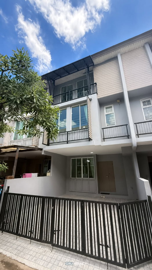 รูป 🏡ทาวน์โฮม 3 ชั้น รีโนเวทใหม่เอี่ยม   -  อารียา เดลี่ แห่ง เกษตร-นวมินทร์ -       ~ ซอยลาดปลาเค้า ~ - รูปที่ 36/36