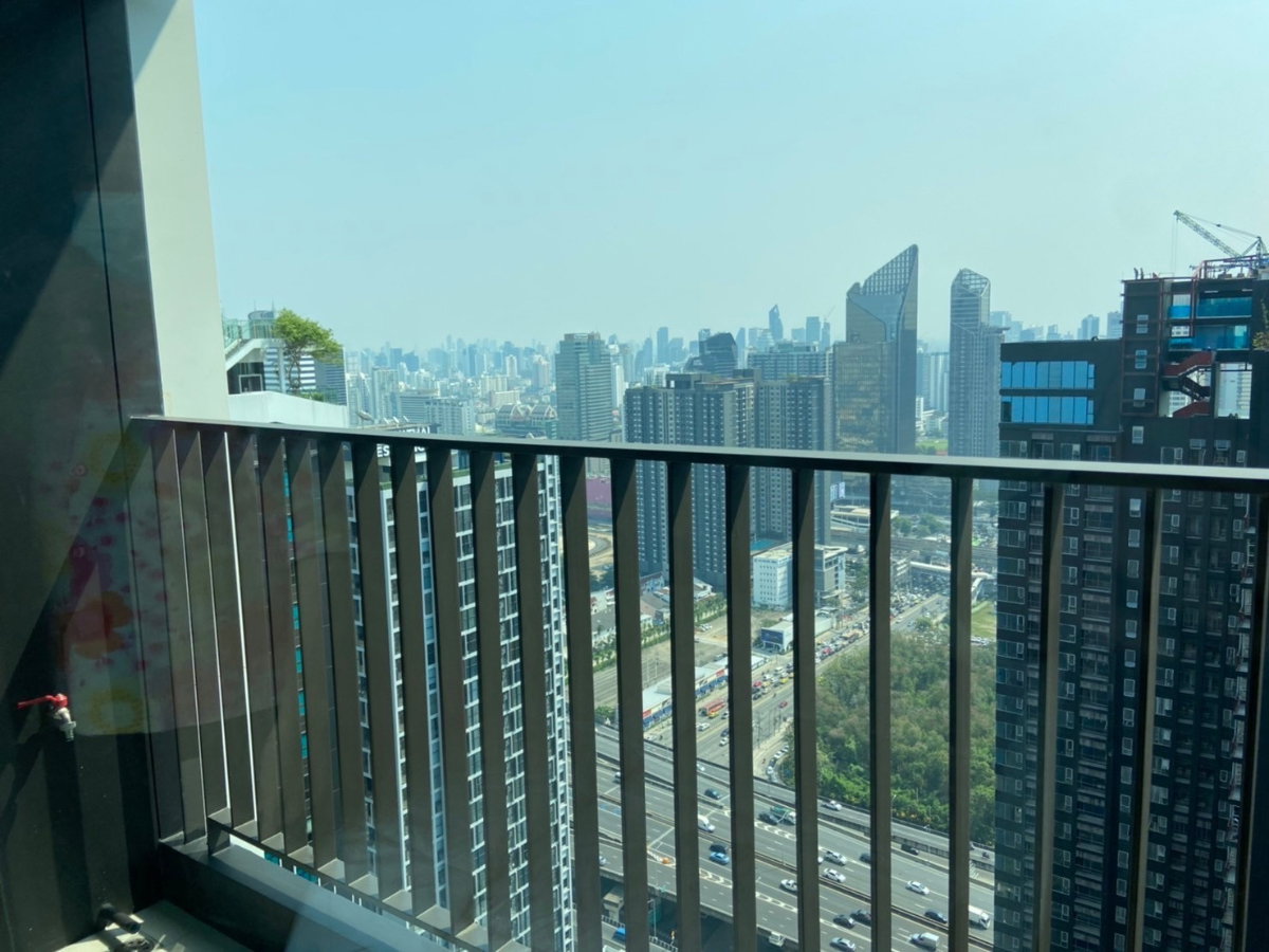 รูป *** ให้เช่าคอนโด : ไลฟ์ อโศก-พระราม9 1 Bedplus ห้องสวย ชั้นสูง บิวท์อินจัดเต็ม ใกล้MRT พระราม9 (Life Asoke-Rama 9) ***  - รูปที่ 9/9