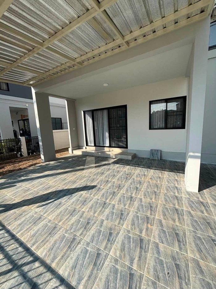รูป ขายบ้านแฝดหลังใหญ่ โครงการ กาญกนกวิลล์ 21 สันทราย เชียงใหม่ (H487) T.0946511456 - รูปที่ 11/12
