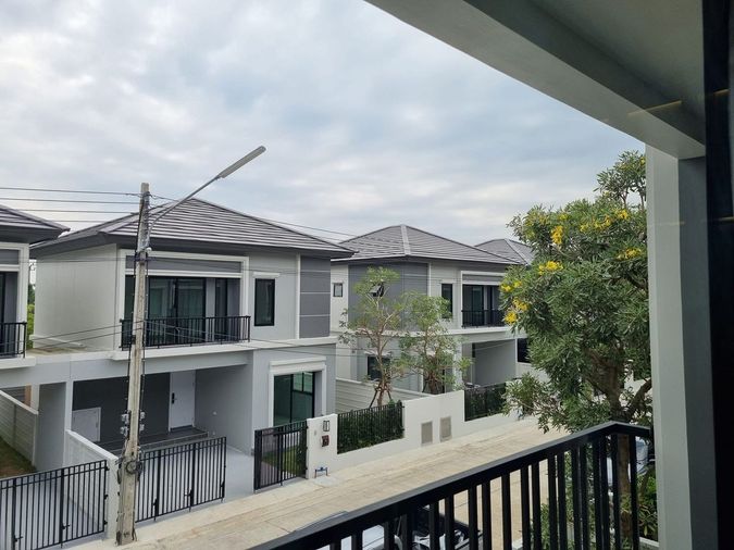 🏡✨ ให้เช่าบ้านแฝด Britania วงแหวน–หทัยราษฎร์ บ้านใหม่สไตล์ Modern British Luxury ตกแต่งสวย พร้อมเข้าอยู่