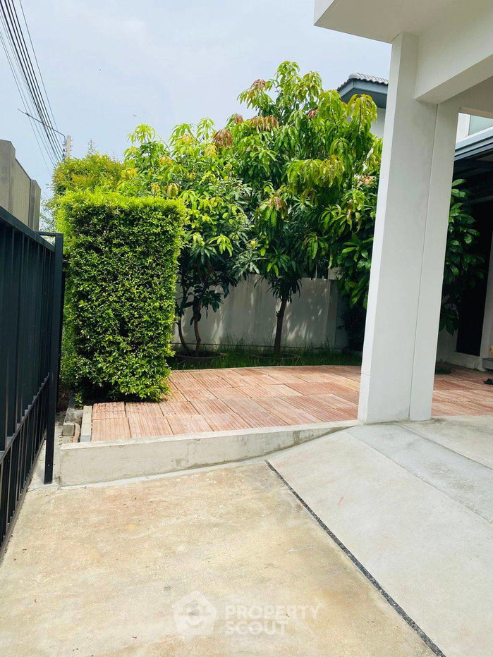 รูป บ้าน 3-ห้องนอน ที่ มัณฑนา อ่อนนุช-วงแหวน 5 ใน ดอกไม้ (ID 2999006) - รูปที่ 4/40