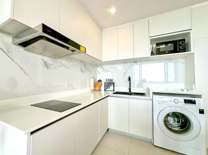 รูป The Riviera Jomtien Condo for Sale Sea View Corner - รูปที่ 8/14
