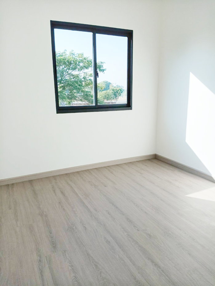 รูป ให้เช่า บ้าน แกรนด์ วีโฮม-บางนา 3 ห้องนอน 3 ห้องน้ำ 141 ตร.ม 18,000 คุณบี โทร 064-146-6445 (318AGBE) - รูปที่ 11/17