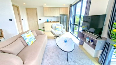 ขายคอนโด : Sea Saran Condo Pattaya for Sale Ocean View Corner Unit