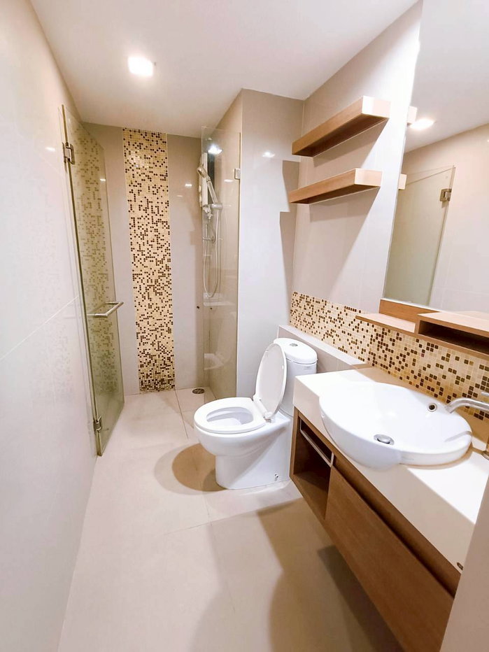 picture Abstract sukhumvit 66/1 condominium for rent pool view - 7/11