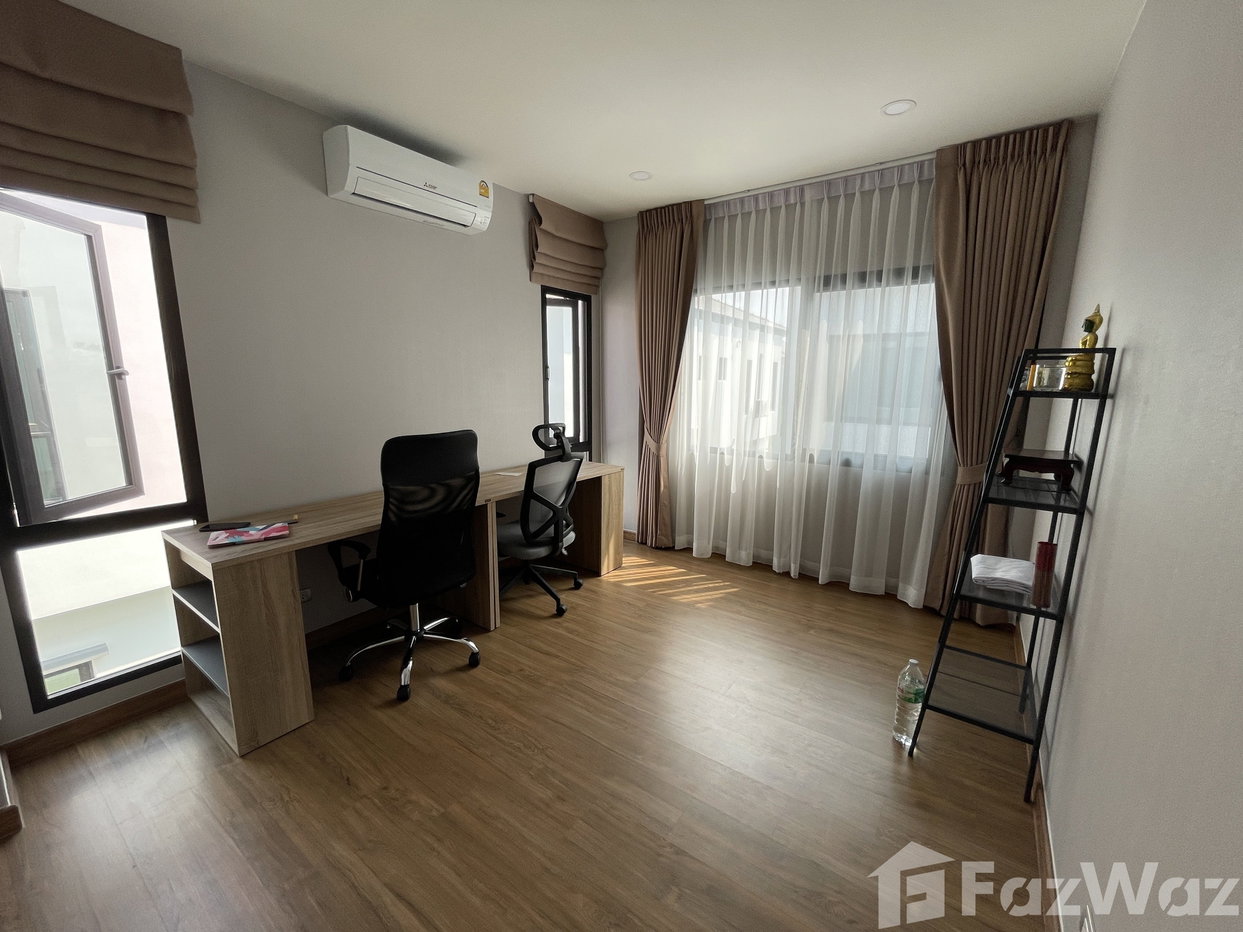 รูป ขายด่วนบ้านเดี่ยว 2 ชั้น หมู่บ้านเซนโทร รามอินทรา-จตุโชติ 1667114 - รูปที่ 18/24