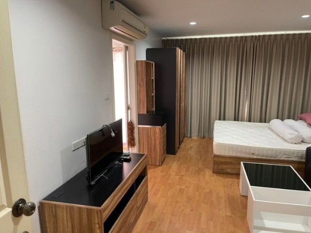 picture Lumpini Ville Ramkhamhaeng 44, Floor 10, Building B - 8/11