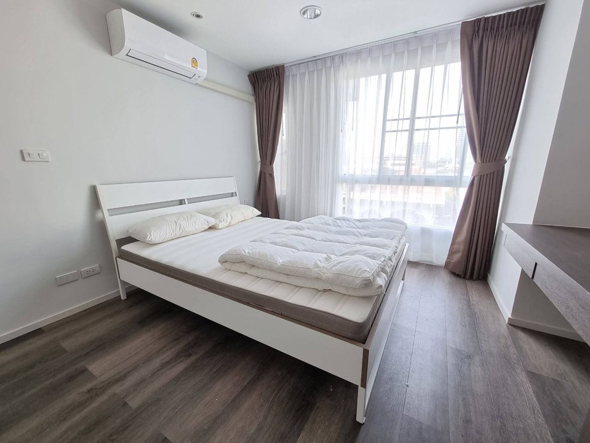 รูป RS6459 ให้เช่า คอนโด Low Rise Serene Place Sukhumvit 24 ใกล้ BTS พร้อมพงษ์ - รูปที่ 5/7