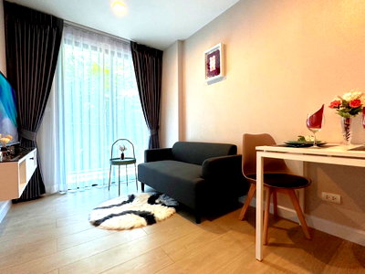 Condos for rent : Metro Luxe Riverfront Rattanathibet 