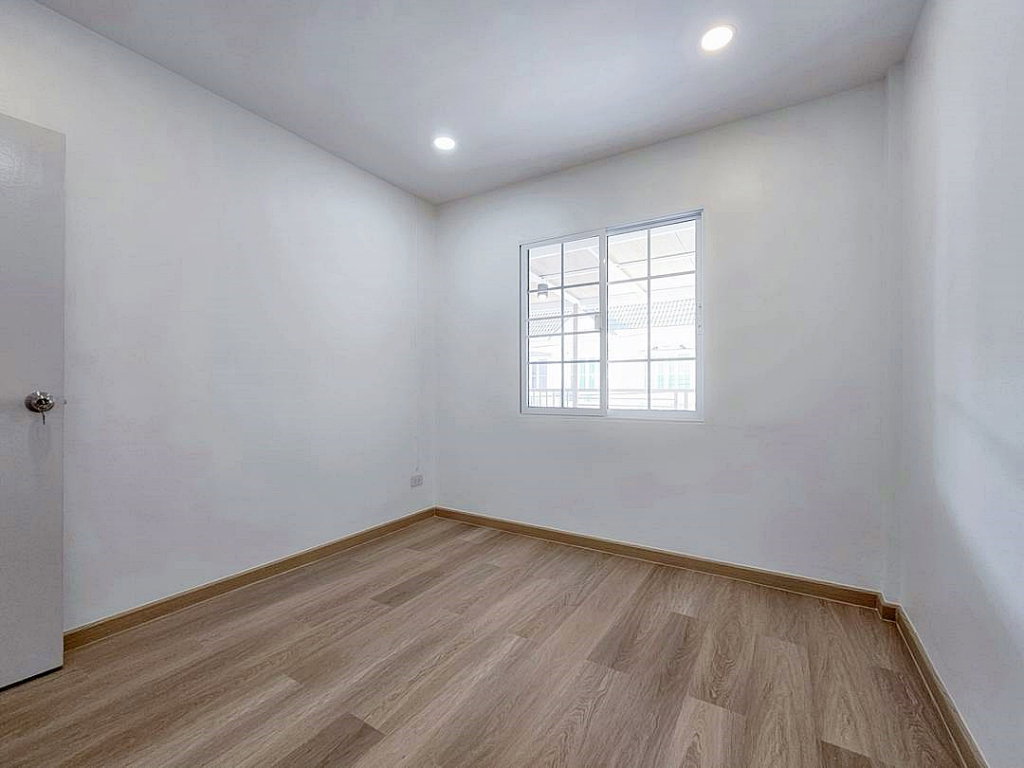 รูป บ้านแต่งสวย 4 ห้องนอน  อยู่ต้นโครงการ  หมู่บ้านบุศรินทร์ บ้านกล้วย – ไทรน้อย บางบัวทอง  ใกล้เซ็นทรัล เวสเกต - รูปที่ 15/16