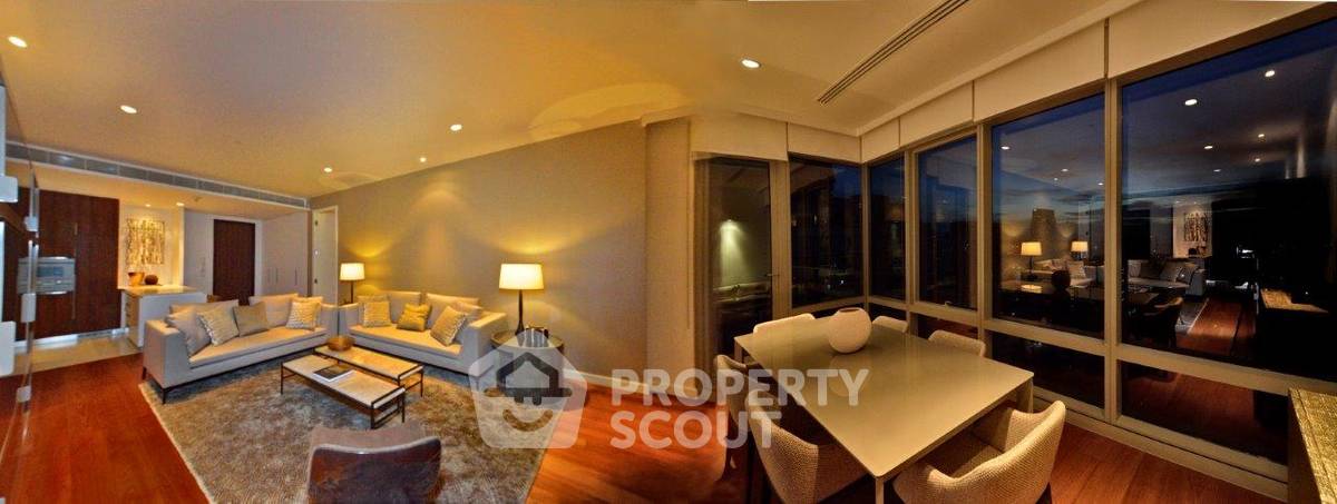 picture 2-BR Condo at 185 Rajadamri near BTS Ratchadamri (ID 511497) - 3/13
