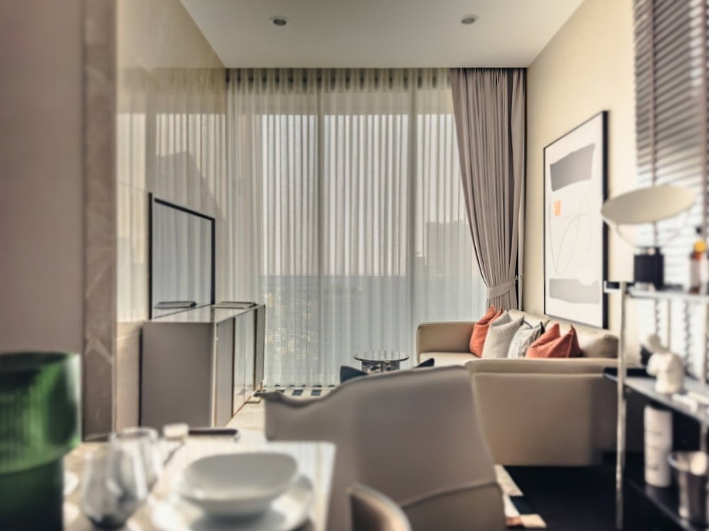 picture Condo for RENT : The Esse Sukhumvit 36 𝐒𝐢𝐳𝐞 : 75 sqm. 2 Bed / 2 Bath / City view 𝐅𝐥𝐨𝐨𝐫 : 21st Fully furnished - 3/18