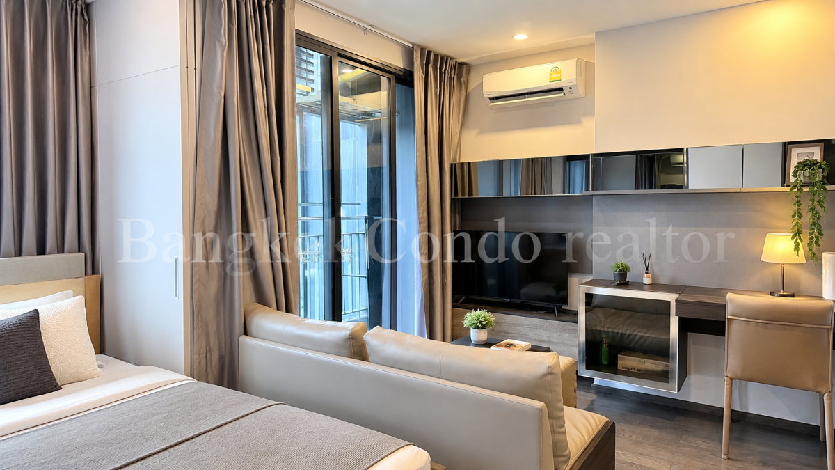 picture 🍀🍀🍀 Cozy Room 🍀 For Rent 📍 IDEO Q Siam – Ratchathewi 🌸 🚆 📲 Line: @rent2022 ✨ Ready to Move In 🔖 Code: A11590 - 9/12