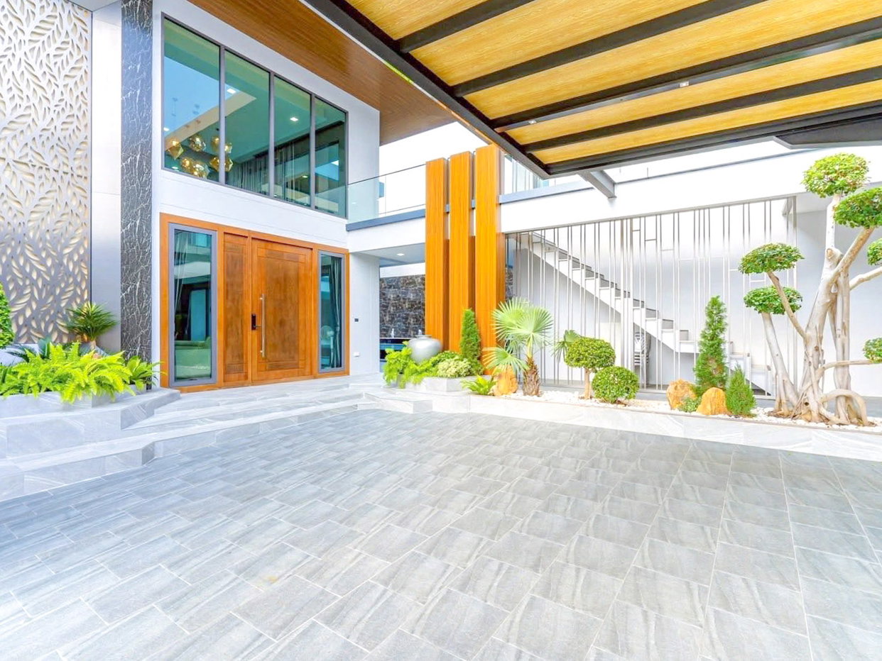 รูป Luxury Pool Villa for Sale East Pattaya - รูปที่ 12/14