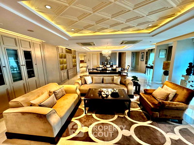 ขายคอนโด : คอนโด 5-ห้องนอน ที่ สาธร การ์เด้นส์ ใกล้ MRT สีลม (ID 2993940)