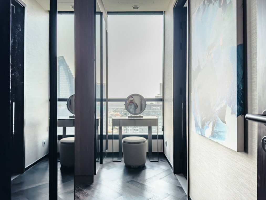 picture Condo for RENT : The Esse Sukhumvit 36 𝐒𝐢𝐳𝐞 : 75 sqm. 2 Bed / 2 Bath / City view 𝐅𝐥𝐨𝐨𝐫 : 21st Fully furnished - 16/18