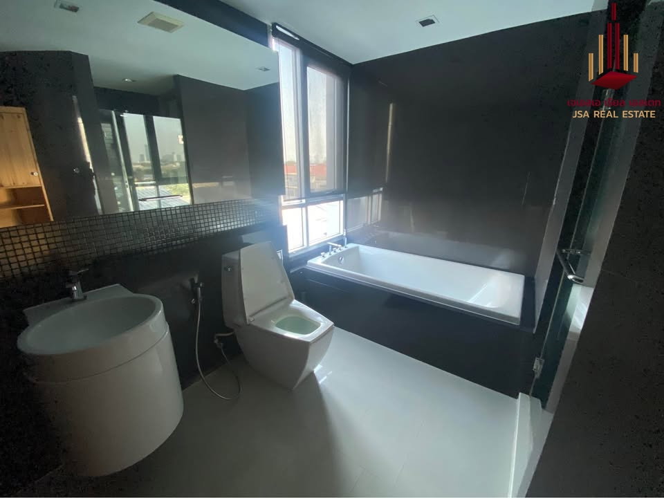 picture ✨ For Rent: Rhythm Sathorn Condo ✨  💰 Only 25,000 THB/month - 5/6