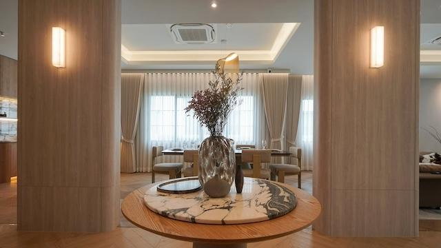รูป MHR171บ้านเดี่ยวหรู เดอะซิตี้ บางนา 2 ฟังก์ชัน 5 ห้องนอน 6 ห้องน้ำ จอดรถ 4 คัน โถงสูง Double Volume มีห้องใต้หลังคาและเปียโน Yamaha พรีเมียมพร้อมอยู่ - รูปที่ 11/14