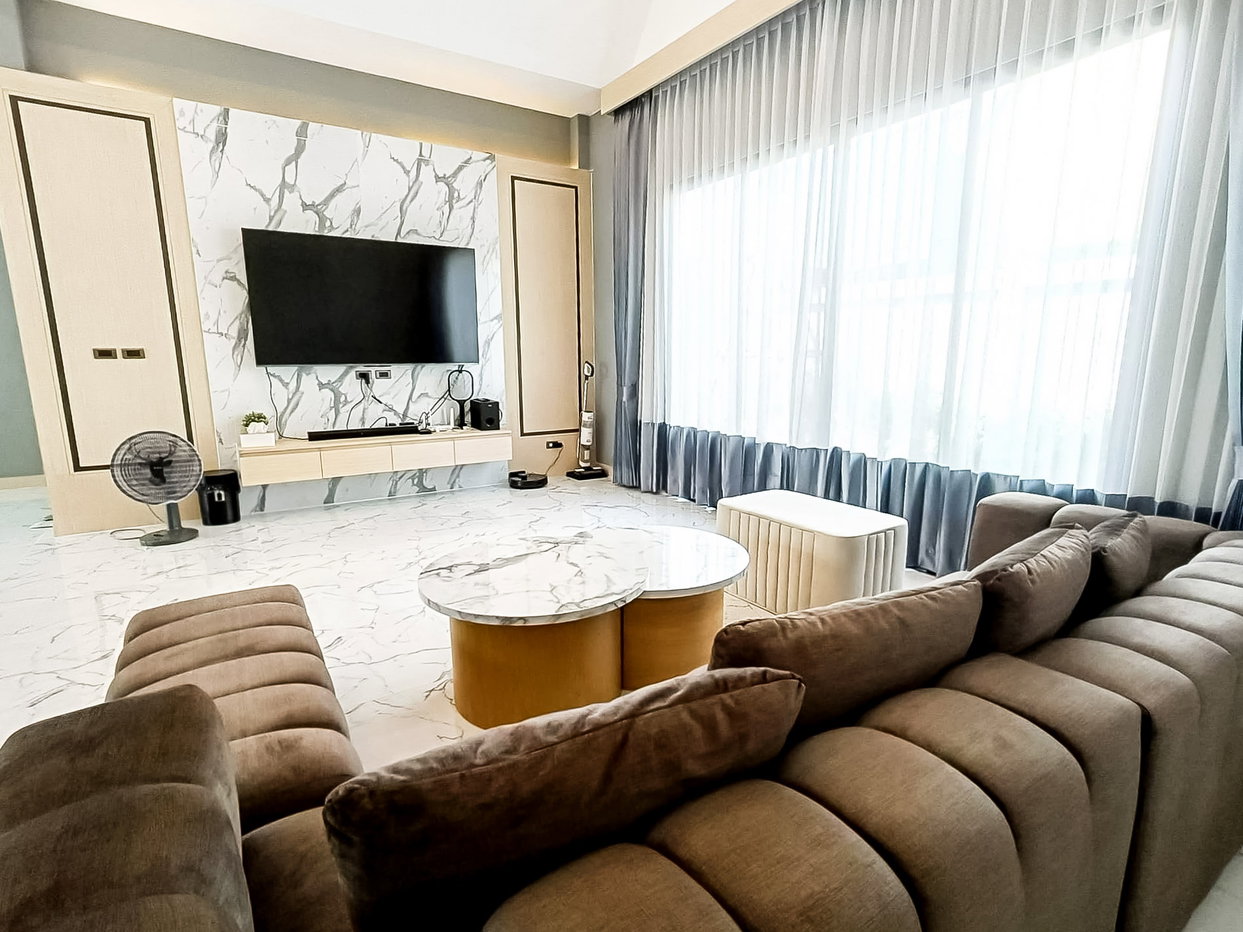 รูป Nordic Style Pool Villa for Sale Thung Klom East Pattaya - รูปที่ 3/10