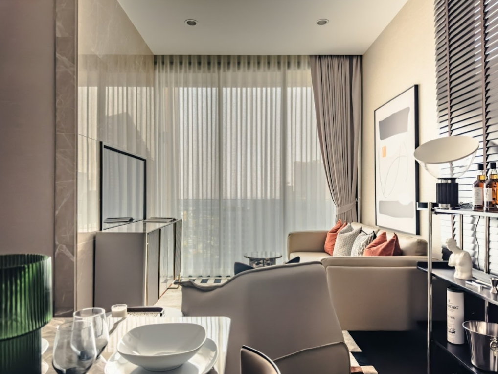 picture Condo for RENT : The Esse Sukhumvit 36 𝐒𝐢𝐳𝐞 : 75 sqm. 2 Bed / 2 Bath / City view 𝐅𝐥𝐨𝐨𝐫 : 21st Fully furnished - 14/18