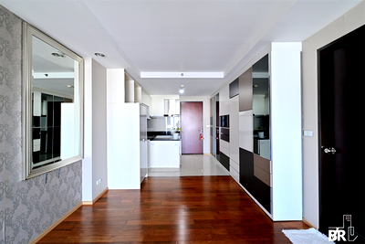 Condos for sale : Abstracts Phahonyothin Park near BTS Ha Yaek Lat Phrao Book before anyone else