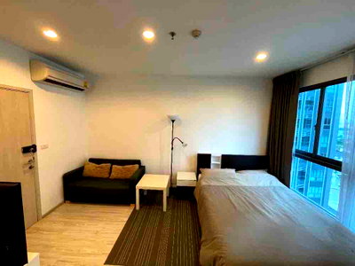 คอนโดให้เช่า : 🚆🌆 FOR RENT: IDEO Mobi Sukhumvit Eastgate — HIGH-FLOOR MODERN LIVING!  💰 Rental Price: 10,000 THB/month!! 