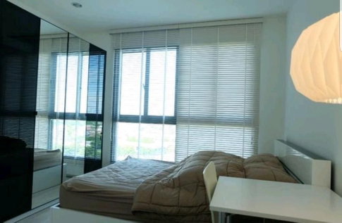 🚆🌆 FOR RENT: IDEO Mobi Sukhumvit Eastgate — HIGH-FLOOR MODERN LIVING! 💰 Rental Price: 10,000 THB/month!!