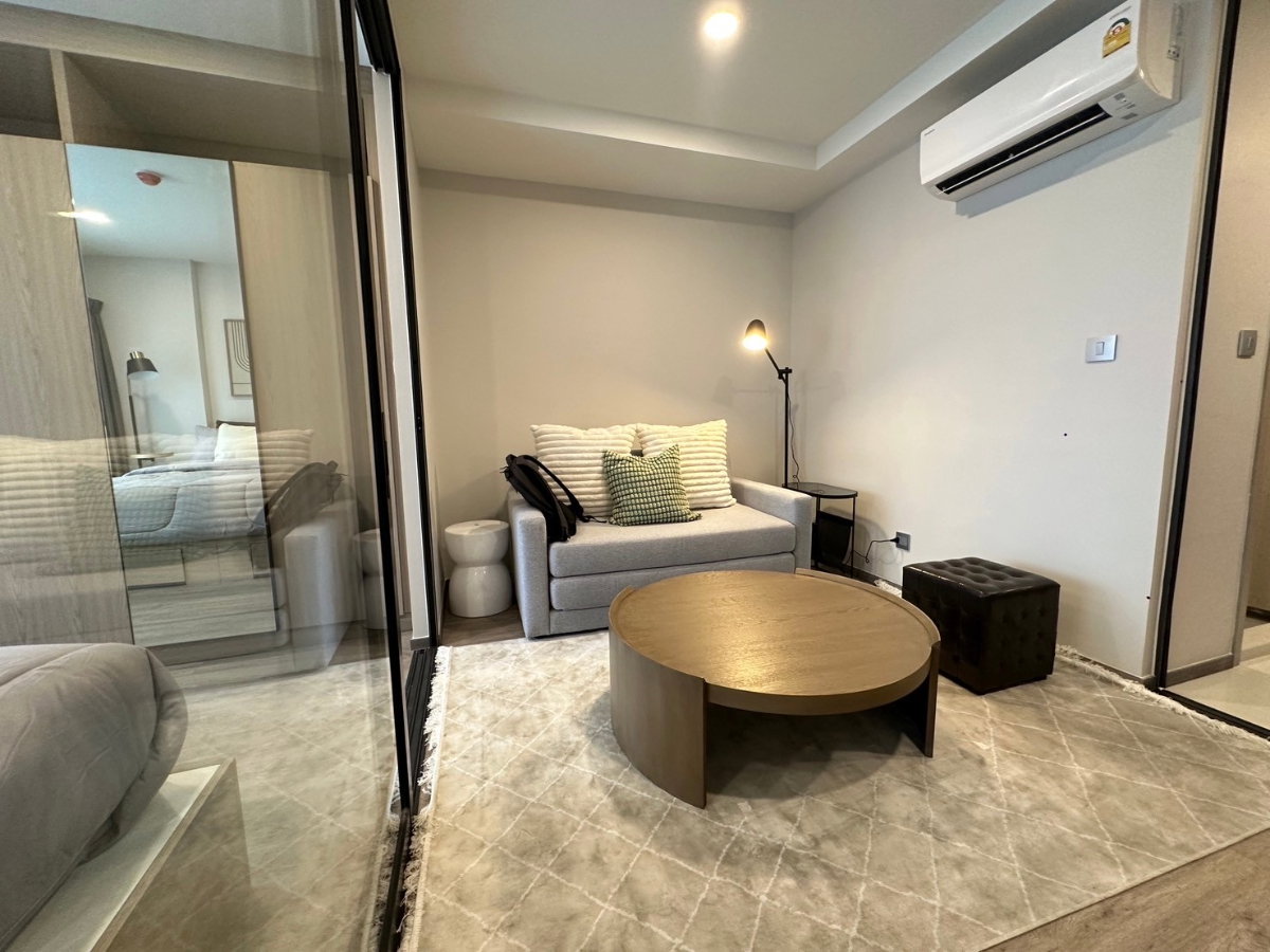 รูป SALAYA​ One​  ห้องขนาด​ 34  ตรม​ 16,000​บ./ด 🌿วิวสระ🍃🥳.ฟรี.Wifi.ฟรีรถรับส่ง​ห้องราคาดีพร้อมถูกจอง​ สนใจทักไลน์​ได้เลยค่ะ💁💥มีรถรับส่งมหิดล🚙   - รูปที่ 2/8