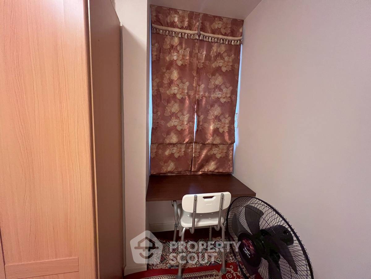 picture 2-BR High-Floor Condo at Riviera Condominium, Muang Thong Thani (ID 2244877) - 12/20