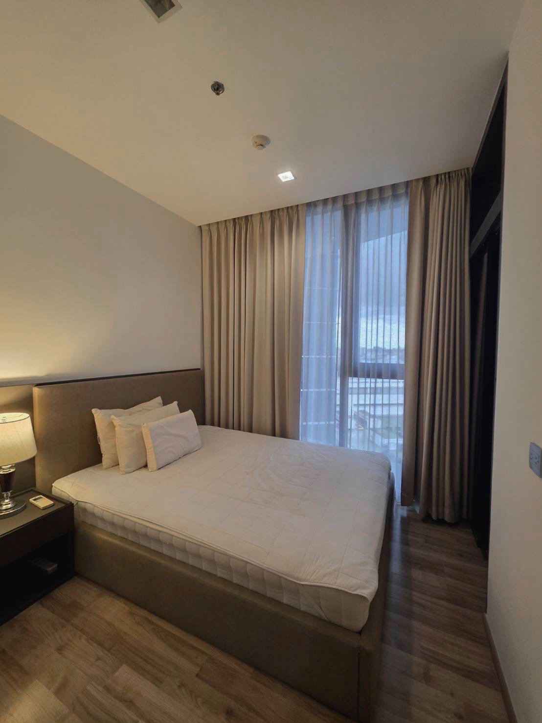Shock price for rent The base park west 🔥🔥