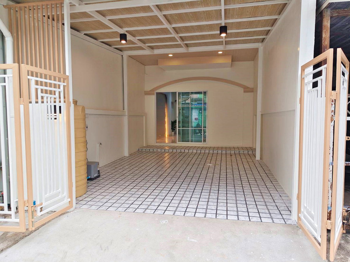 รูป บ้านสวย พร้อมอยู่ #หมู่บ้านร่มเงาไม้ บางบัวทอง ติดถนนวัดลาดปลาดุก - รูปที่ 3/26