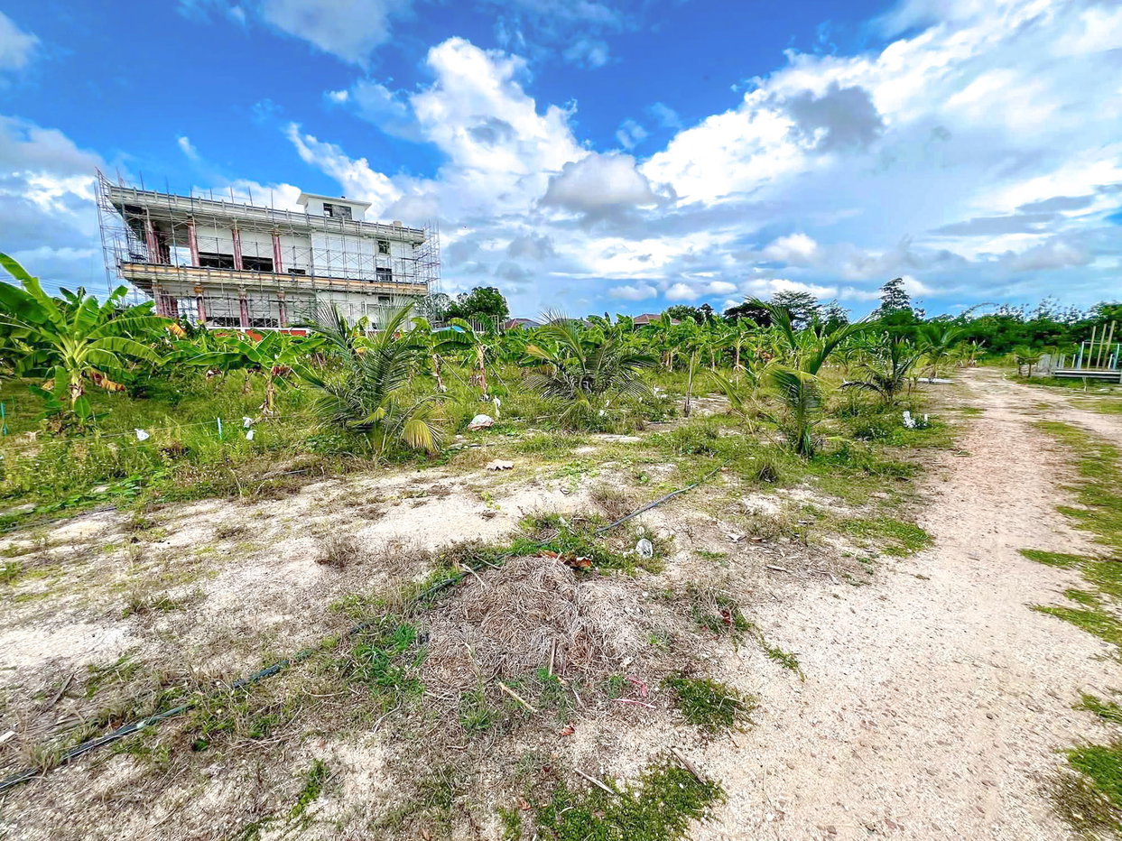 รูป Land for Sale Huay Yai East Pattaya Prime Location Suitable - รูปที่ 4/6