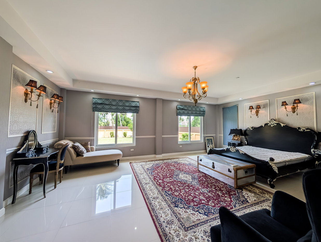 รูป Luxury Pool Villa for Sale Huay Yai East Pattaya - รูปที่ 12/20