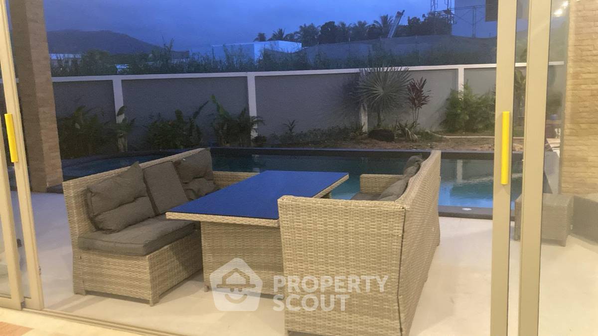 picture New Double-Story 4-Bedroom Villa Under Construction in Pasak / Cherngtalay (ID 1556802) - 16/20