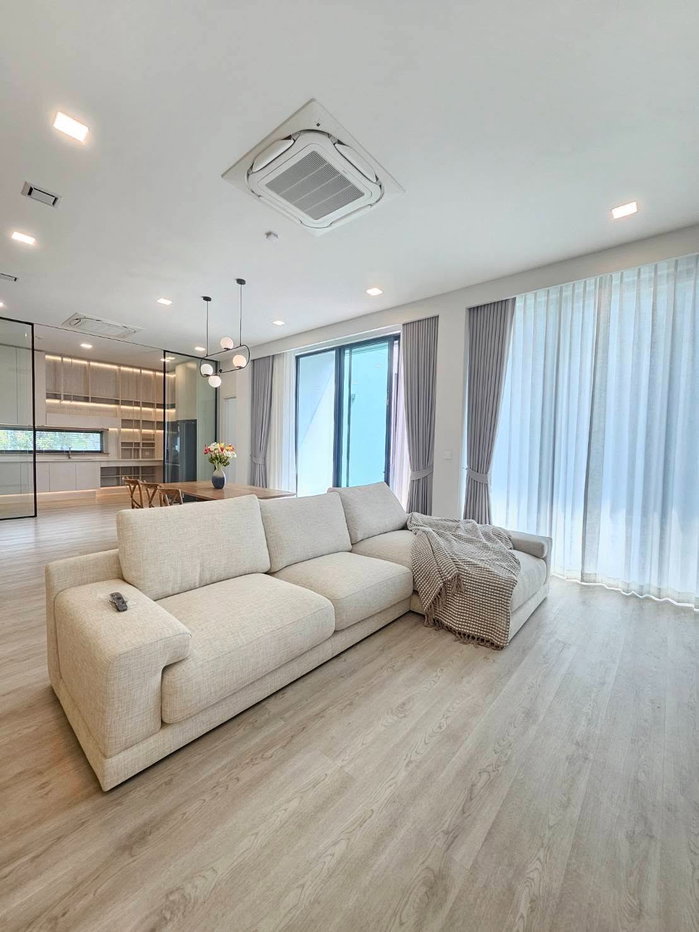 รูป ND0813  🏡 ปล่อยเช่า หมู่บ้าน VIVE กรุงเทพกรีฑา ( Vive2 ) หน้าบ้านไม่ติดใคร🌴 - รูปที่ 3/17